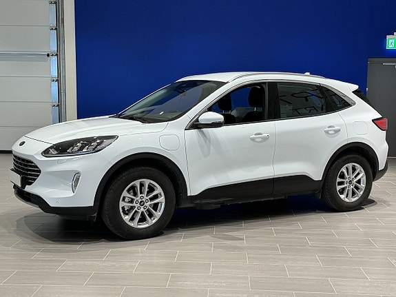 Ford Kuga 2 of 13