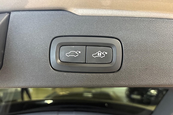 Volvo V60 24 of 25