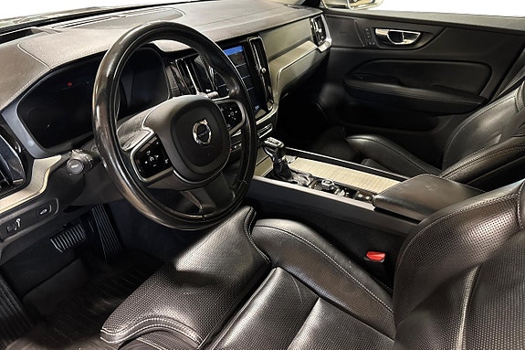 Volvo V60 12 of 25