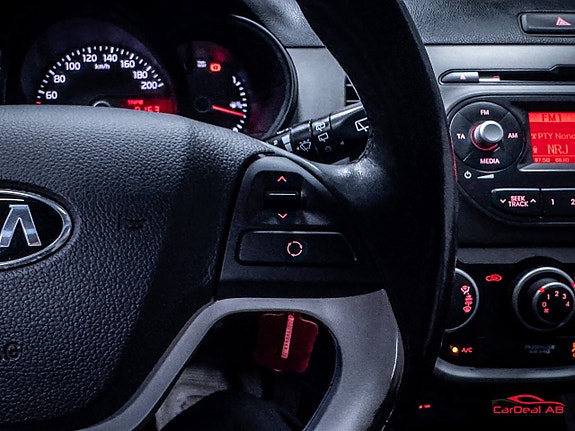 Kia Picanto 20 of 27