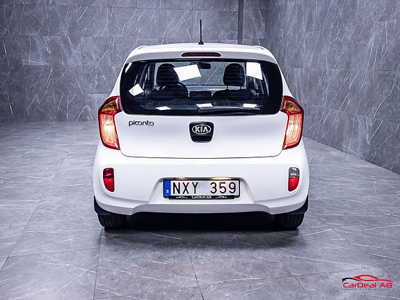 Kia Picanto 6 of 27