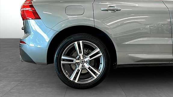 Volvo XC60 9 of 12