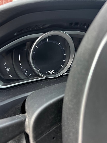 Volvo V40 Cross Country 5 of 11