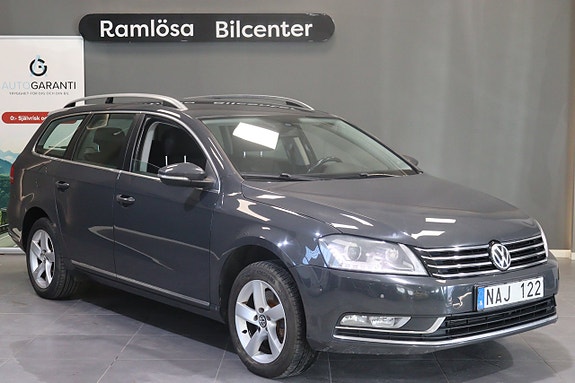 Volkswagen Passat 4 of 23