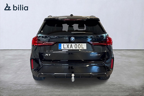 BMW X1 4 of 21