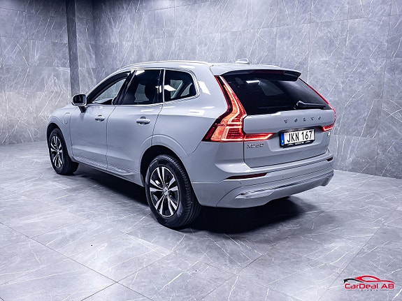 Volvo XC60 5 of 30