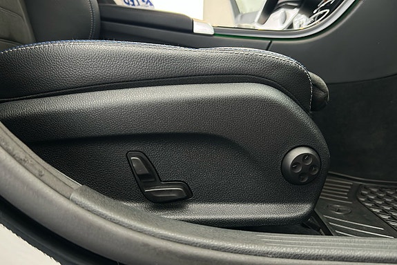 Mercedes-Benz C30 19 of 26