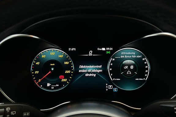 Mercedes-Benz C30 7 of 26