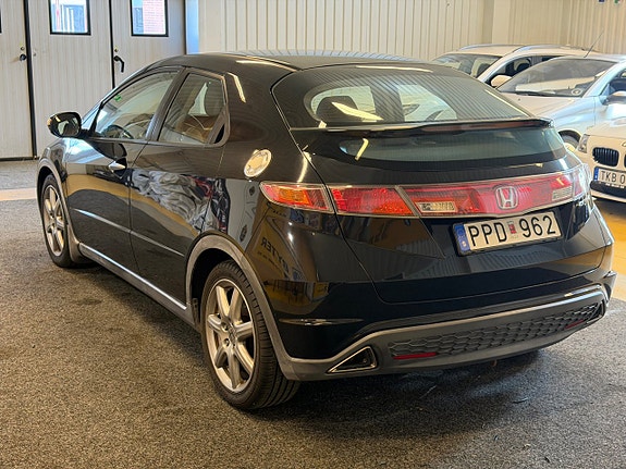 Honda Civic 5 of 15