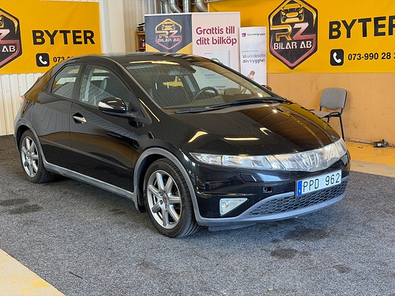 Honda Civic 2 of 15
