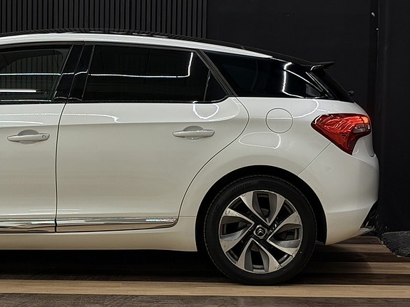 Citroen DS5 6 of 26