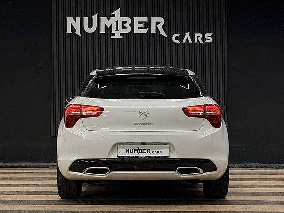 Citroen DS5 7 of 26
