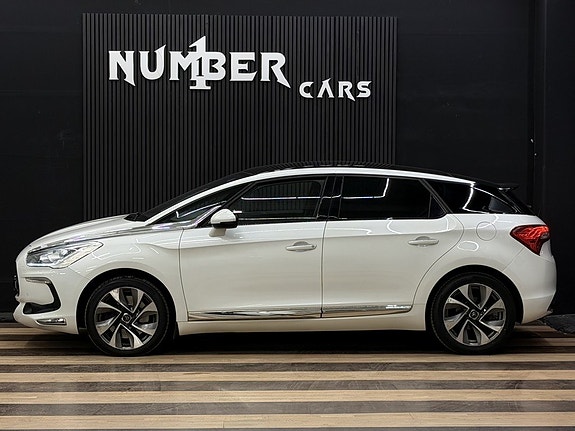 Citroen DS5 4 of 26