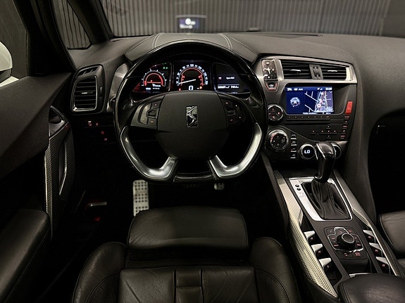 Citroen DS5 17 of 26