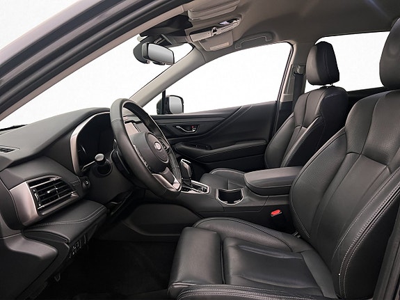 Subaru Outback 10 of 30