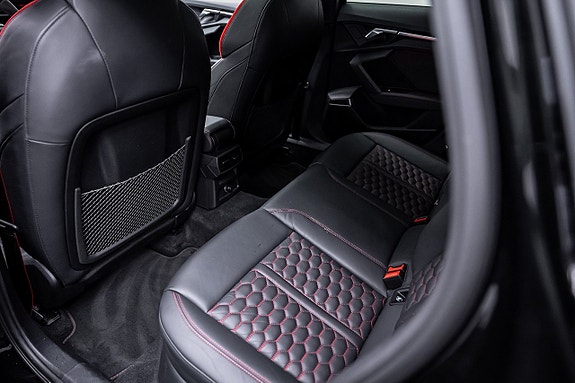 Audi RS3 24 of 27
