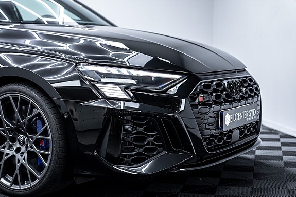 Audi RS3 7 of 27