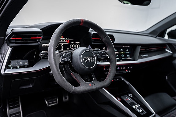 Audi RS3 16 of 27