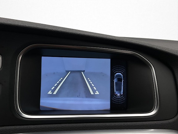 Volvo V40 16 of 27