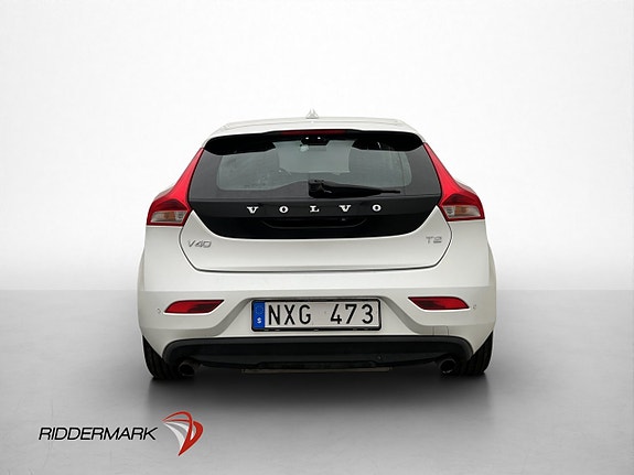 Volvo V40 6 of 27