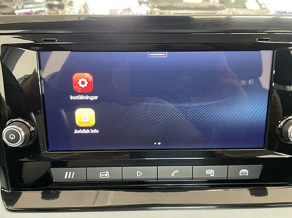 Seat Arona 17 of 19