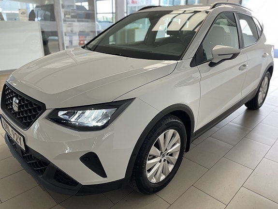 Seat Arona 9 of 19