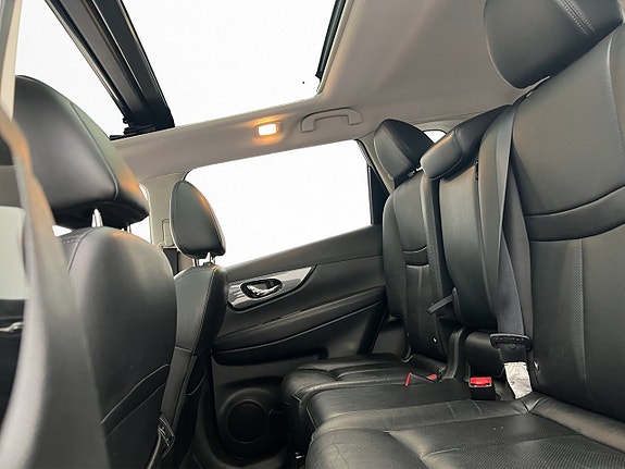 Nissan X-Trail 26 of 30