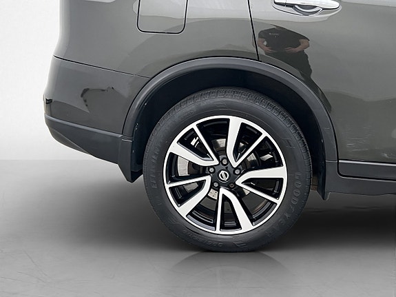 Nissan X-Trail 30 of 30