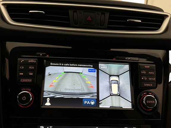 Nissan X-Trail 18 of 30