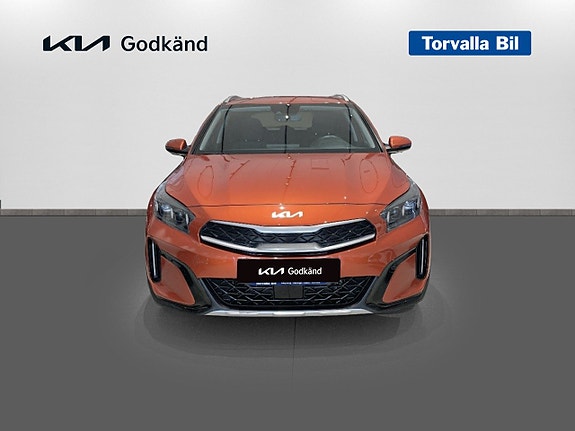 Kia XCeed 2 of 14