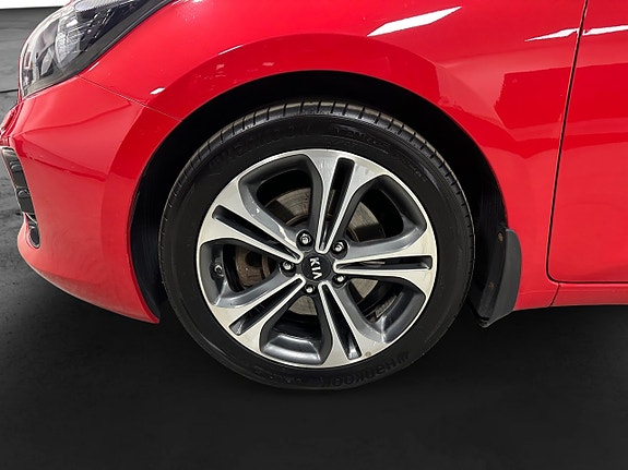 Kia Ceed 15 of 15