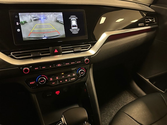 Kia Niro 11 of 16