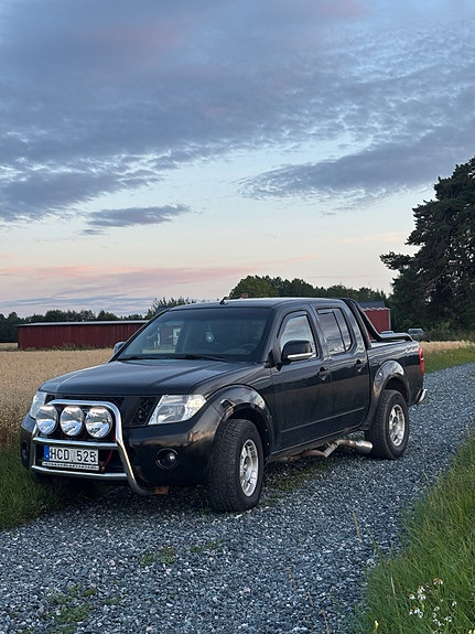 Nissan Navara 4 of 4