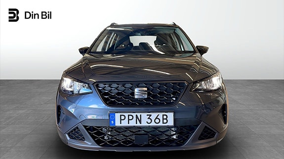 Seat Arona 4 of 13