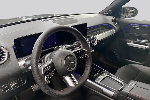 Mercedes-Benz GLB220 d 6 of 14