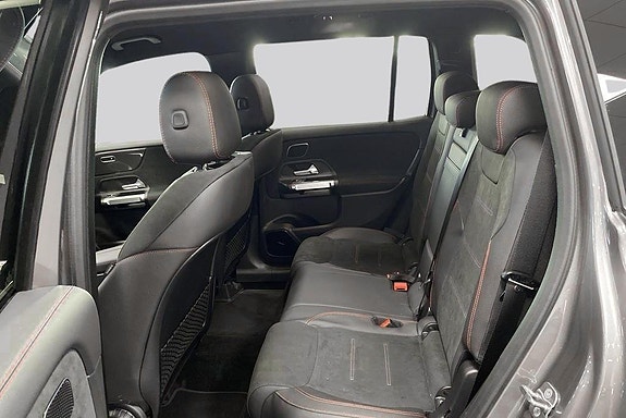 Mercedes-Benz GLB220 d 4 of 14