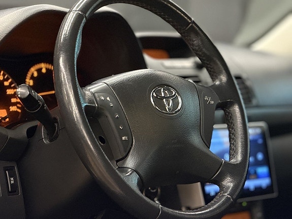 Toyota Avensis 16 of 27
