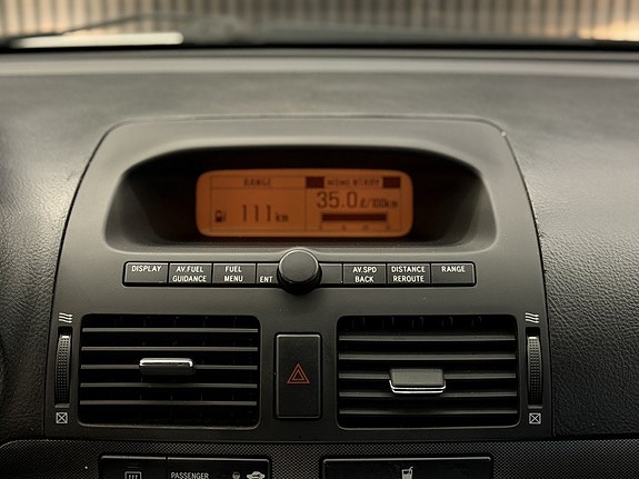 Toyota Avensis 26 of 27
