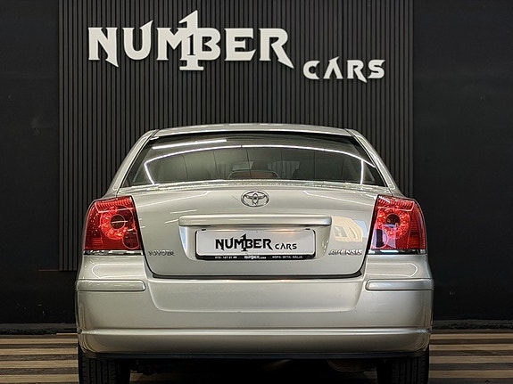 Toyota Avensis 12 of 27