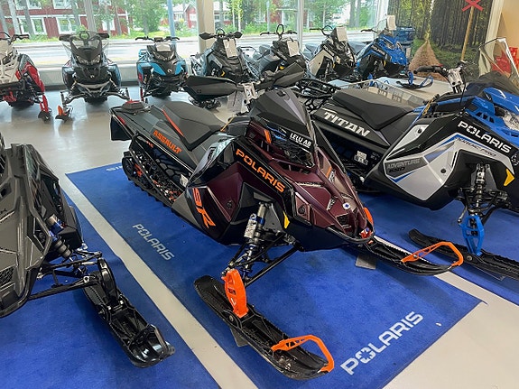 Polaris 9R Switchback Assault 146