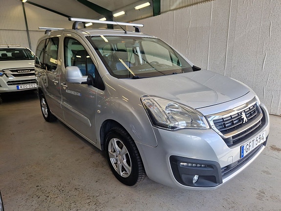 Peugeot Partner Tepee 16 of 20