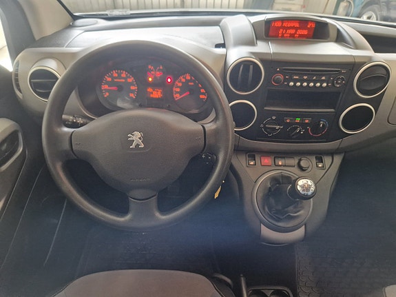 Peugeot Partner Tepee 8 of 20