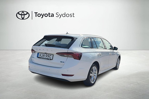 Skoda Octavia 8 of 19