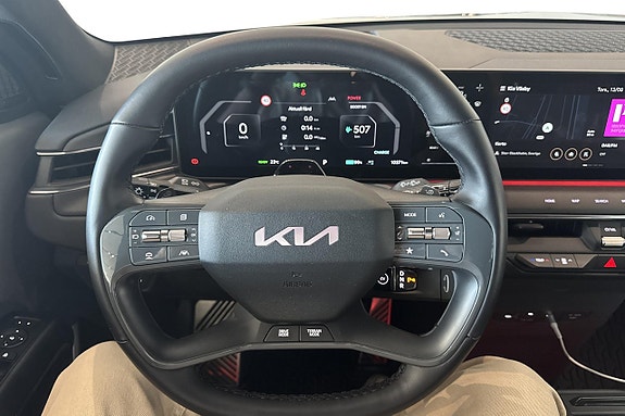 Kia EV9 11 of 26