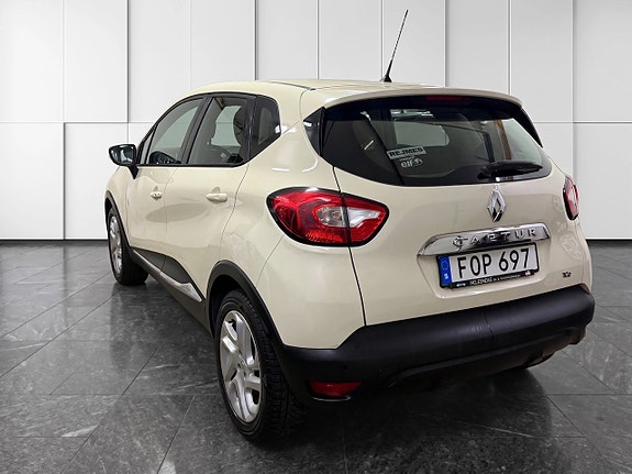 Renault Captur 7 of 16