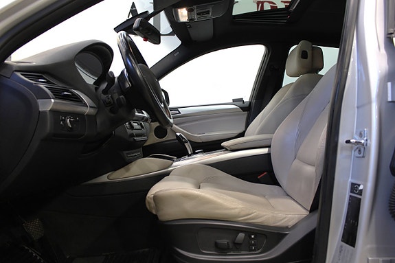 BMW X6 11 of 17