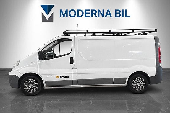 Renault Trafic 2 of 18