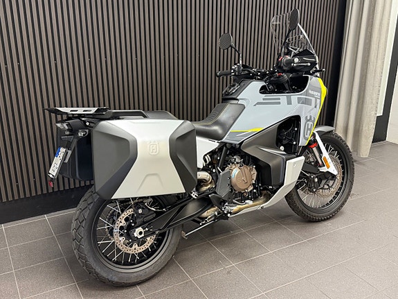 Husqvarna Norden 901 3 of 6