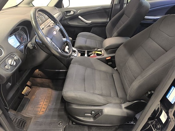 Ford S-MAX 6 of 10