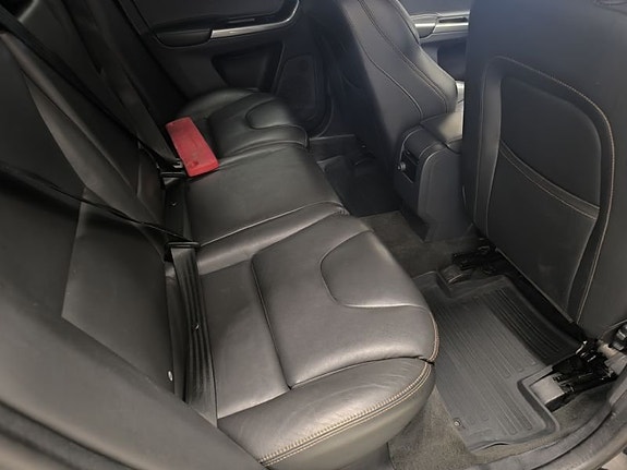 Volvo XC60 9 of 10